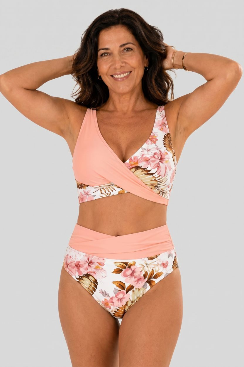 Kwiatowy bikini z wysokim stanem modelujący talię